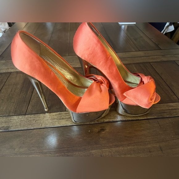 Steve Madden Moskow platform heel 7.5 - Picture 2 of 8